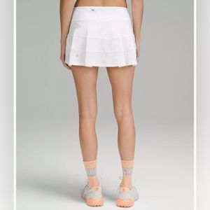 Lululemon pace rival skirt
